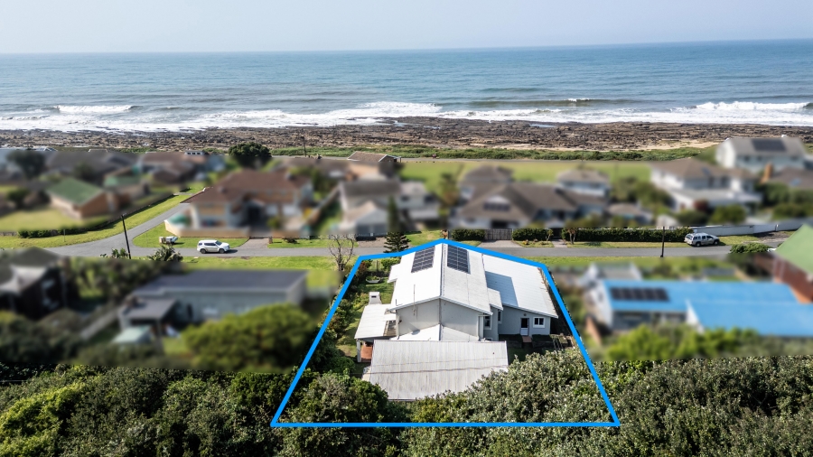4 Bedroom Property for Sale in Kidds Beach Eastern Cape